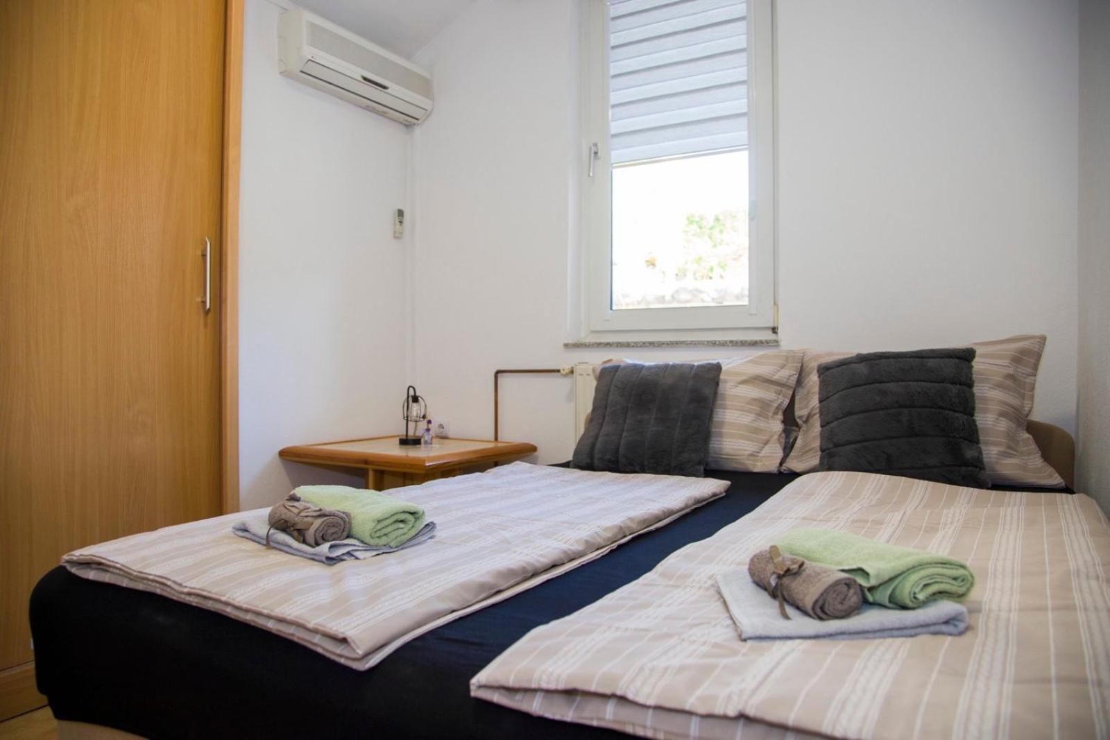 Apartman Puente Viejo Мостар Екстериор снимка