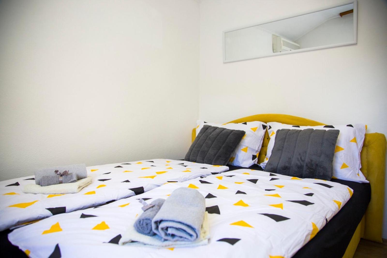 Apartman Puente Viejo Мостар Екстериор снимка