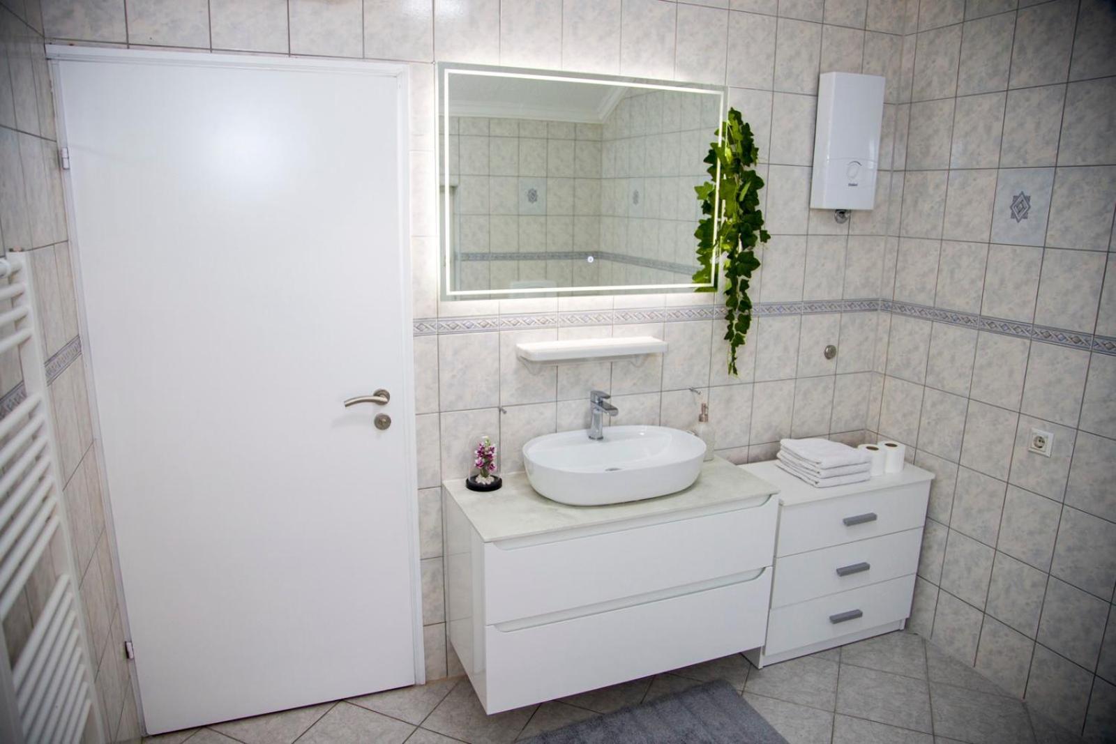 Apartman Puente Viejo Мостар Екстериор снимка