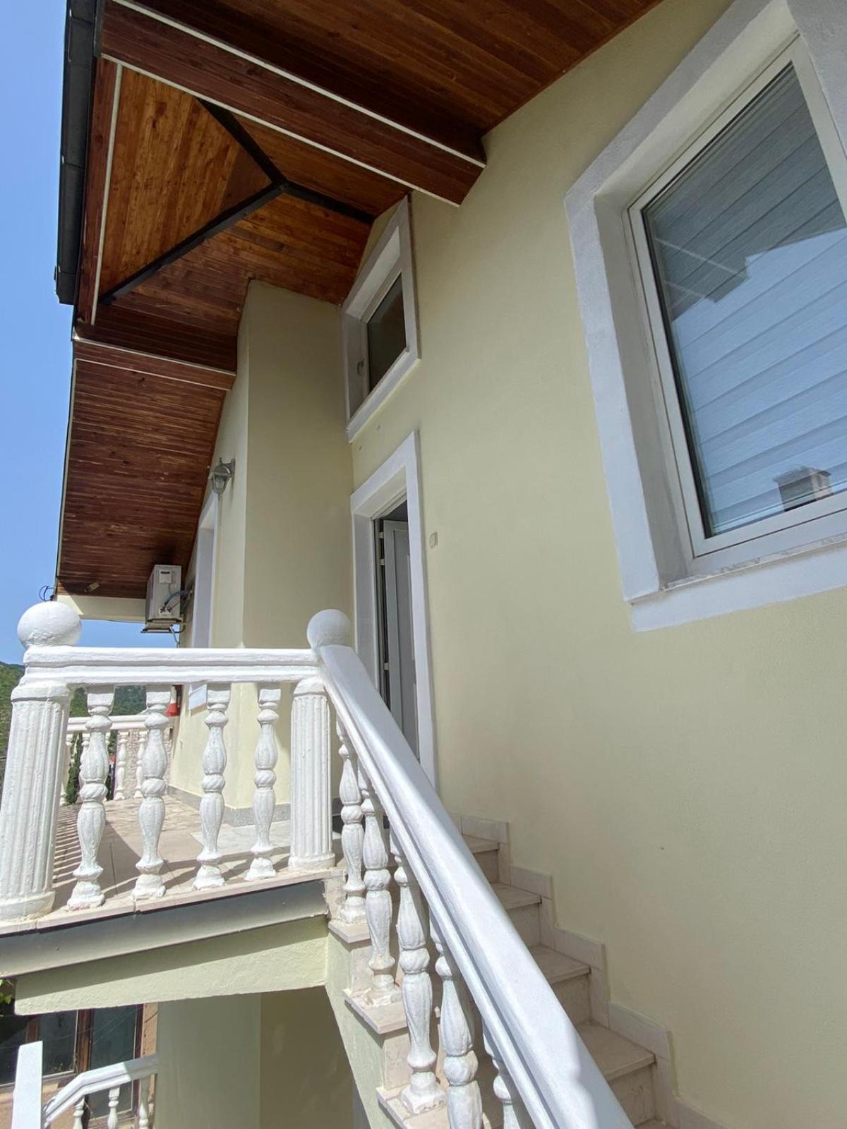 Apartman Puente Viejo Мостар Екстериор снимка